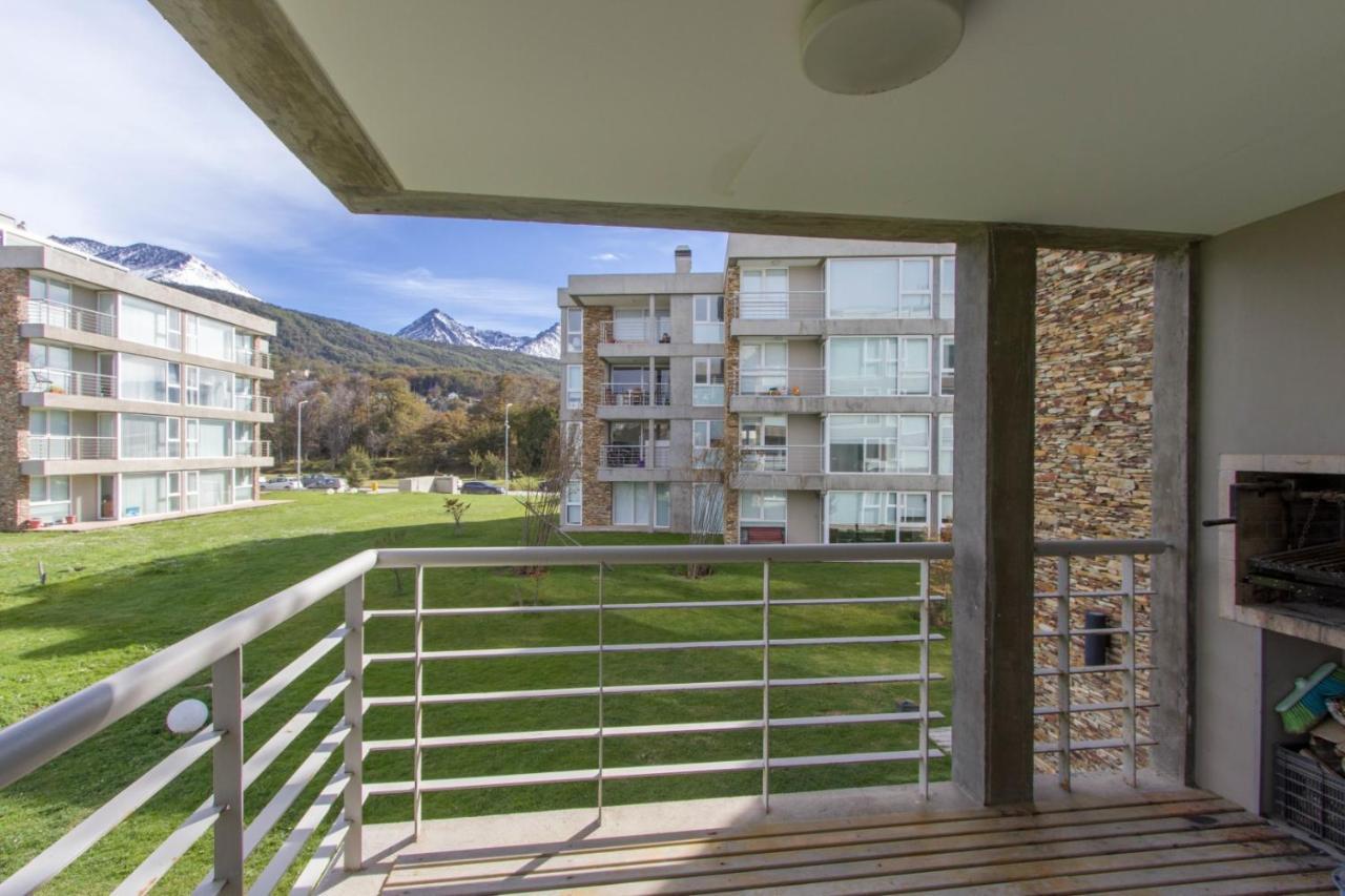 Gray Fox Apartments Pipo อูซัวยา ภายนอก รูปภาพ