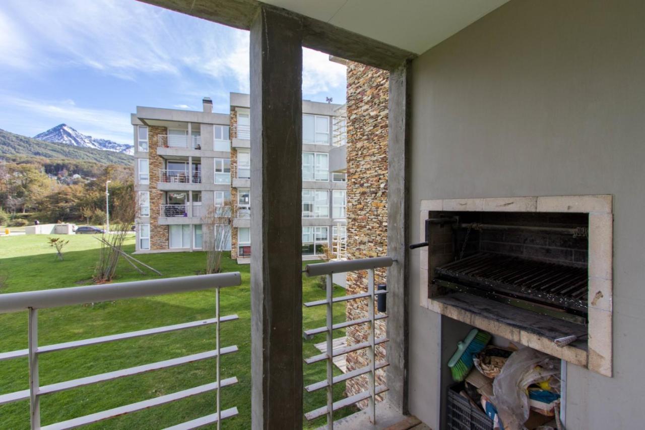 Gray Fox Apartments Pipo อูซัวยา ภายนอก รูปภาพ