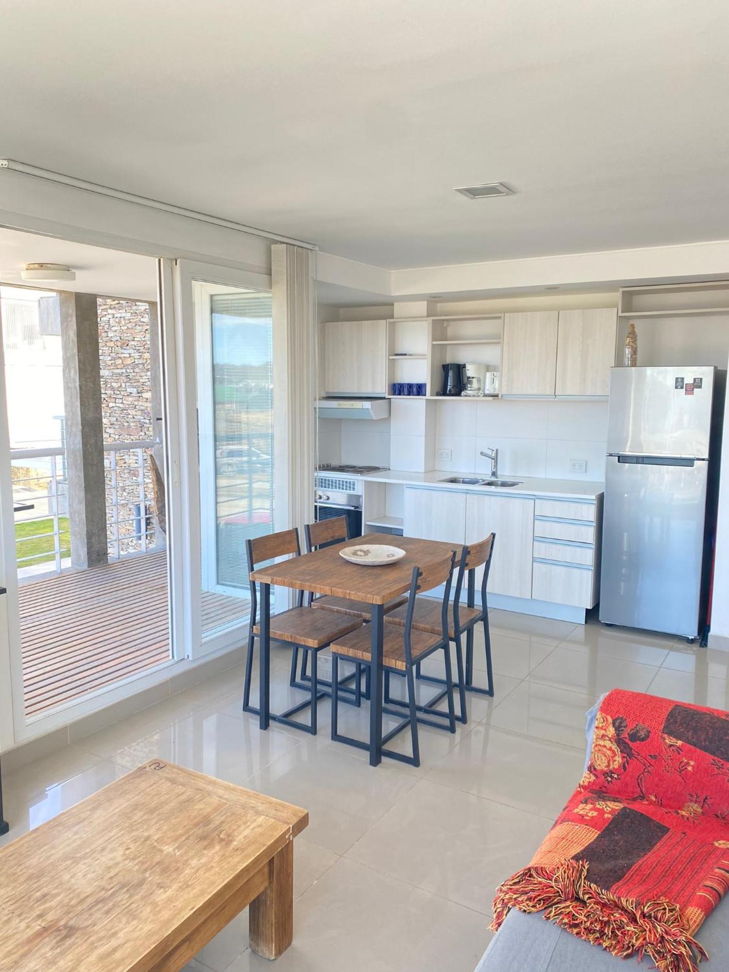 Gray Fox Apartments Pipo อูซัวยา ภายนอก รูปภาพ
